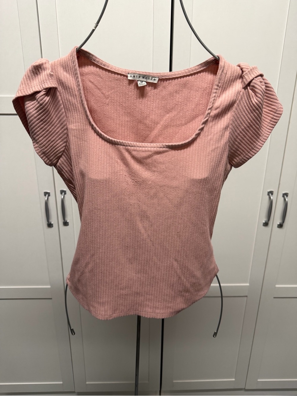 Hate Monde Dusty Rose Ribbed Puff-Sleeve Top